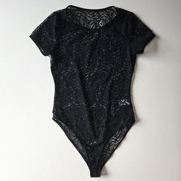 Forever 21 Tops - Forever 21 Elegant Black Lace Bodysuit
